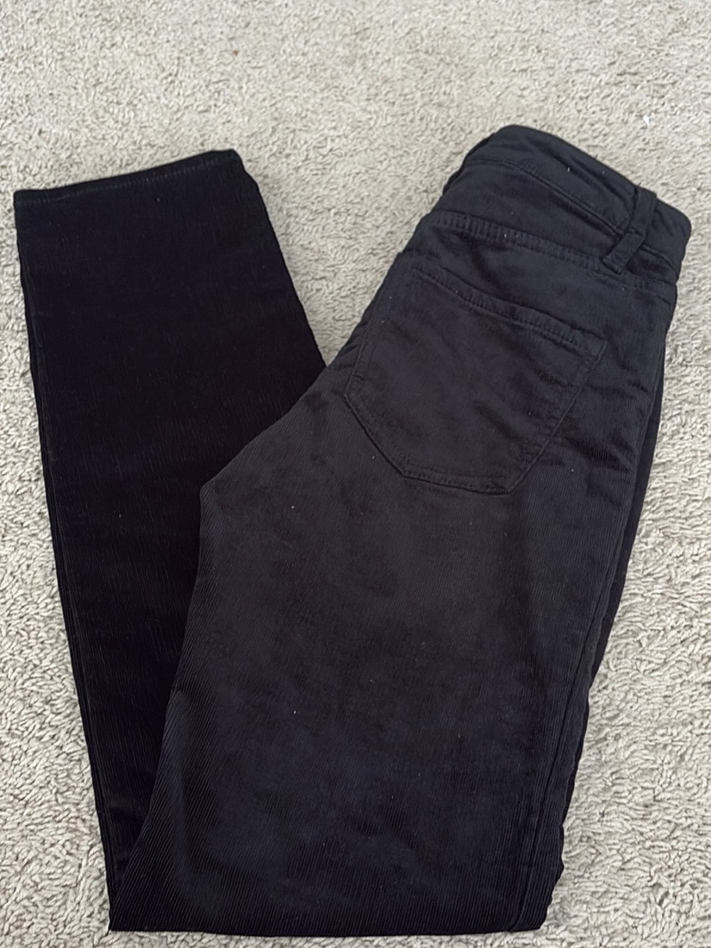 H&M Women’s Skinny Black Corduroy Jeans - size 2